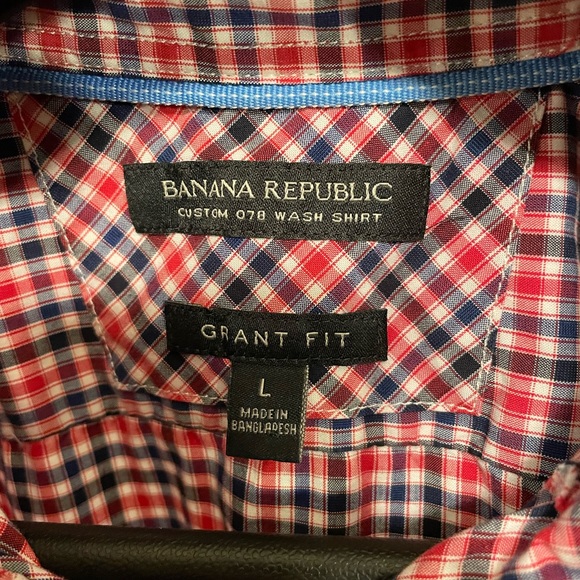 Banana Republic perfect condition, button up shirt - Picture 2 of 3
